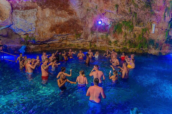 macau-adventure-boogies-tour-from-punta-cana