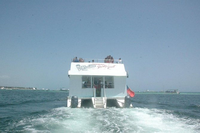 malibu-party-boat-with-dj