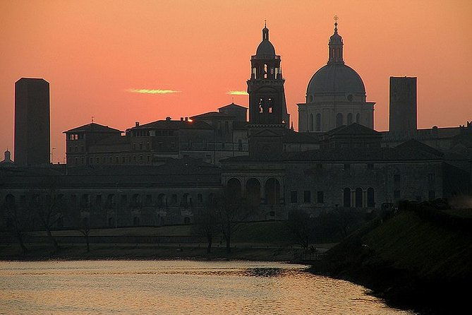 mantua-city-centre-walking-tour