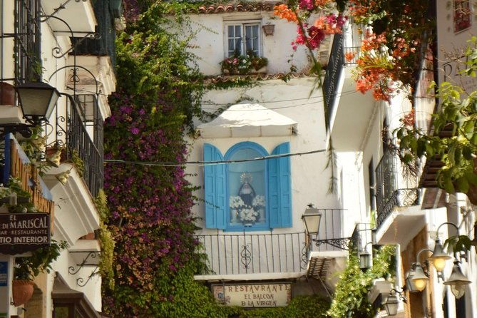 marbella-group-walking-tour-2