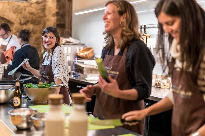 market-gourmet-visit-and-spanish-culinary-experience-in-barcelona