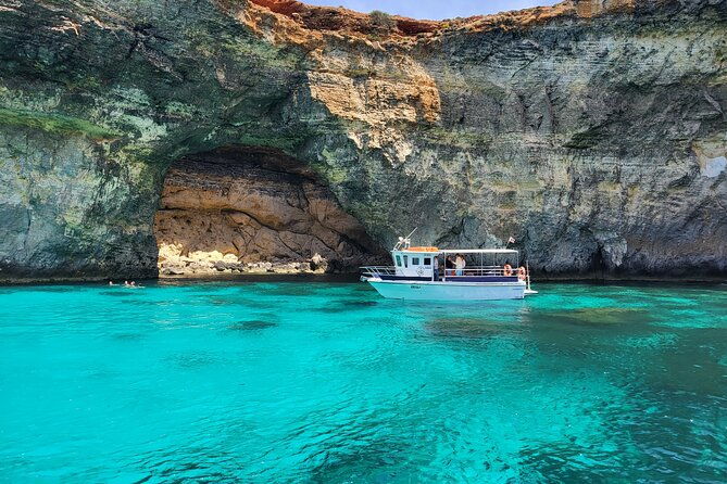 mellieha-gozo-comino-sea-caves-and-blue-lagoon-cruise