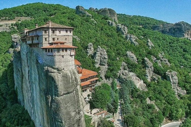 meteora-full-day-tour-from-thessaloniki