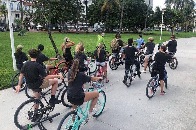 miami-beach-art-deco-bike-tour