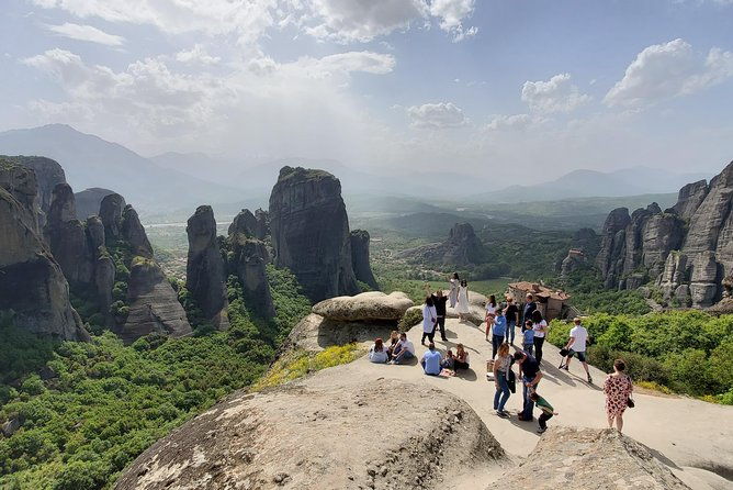 midday-meteora-monastery-tour-from-kalabakas-train-station