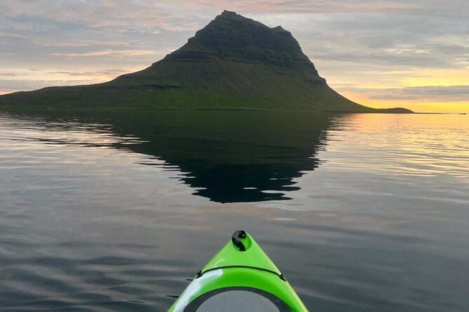 midnight-sun-kayaking-adventure-by-mt-kirkjufell