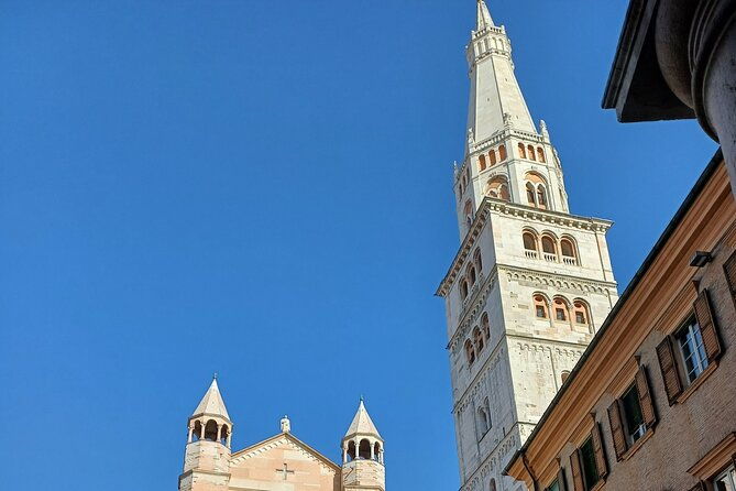 modena-walking-food-tour-with-a-local
