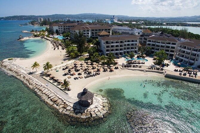 montego-bay-airport-and-secrets-wild-orchid-private-shuttle