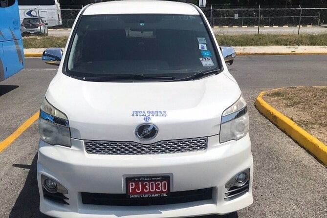 montego-bay-airport-taxi-to-princess-grand-jamaica-green-island