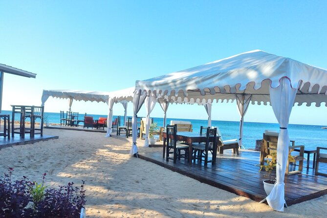 montego-bay-bamboo-beach-club-vip-access-with-lunch-cocktails