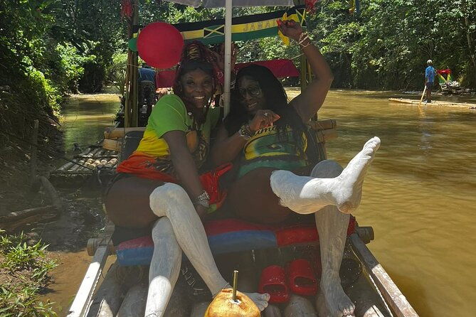 montego-bay-bamboo-river-rafting-and-limestone-massage