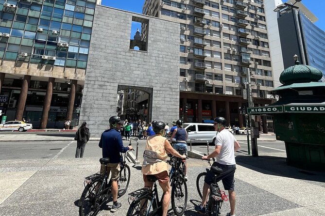 montevideo-electric-bicycle-tour