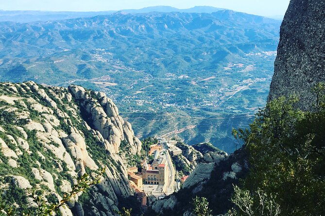 montserrat-horse-riding-and-walking-small-group-tour