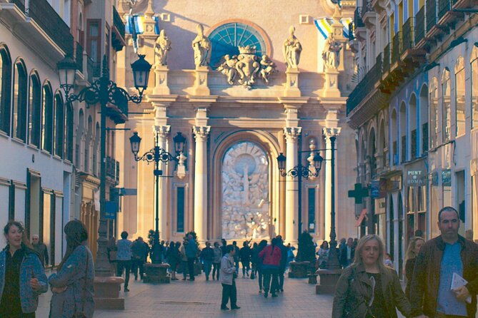 monumental-walking-tour-in-old-town-of-zaragoza