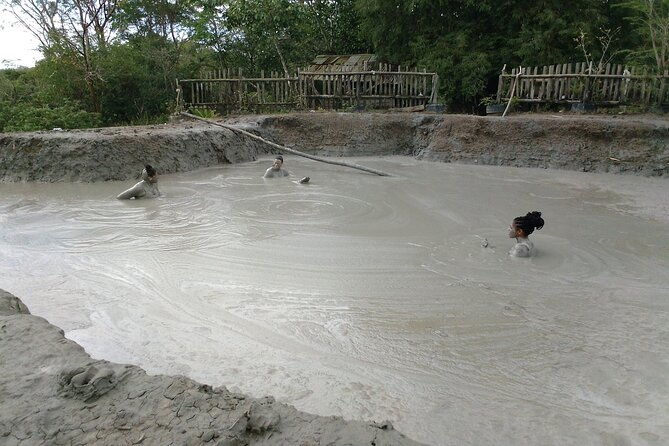 mud-volcano-adventure