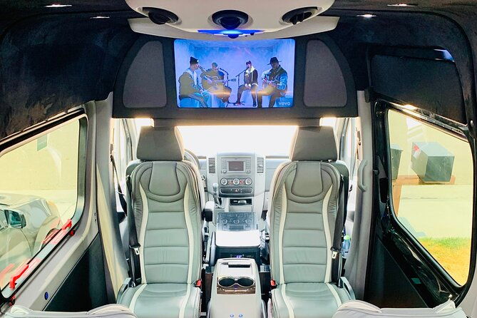 napa-sonoma-limo-up-to-9-passengers