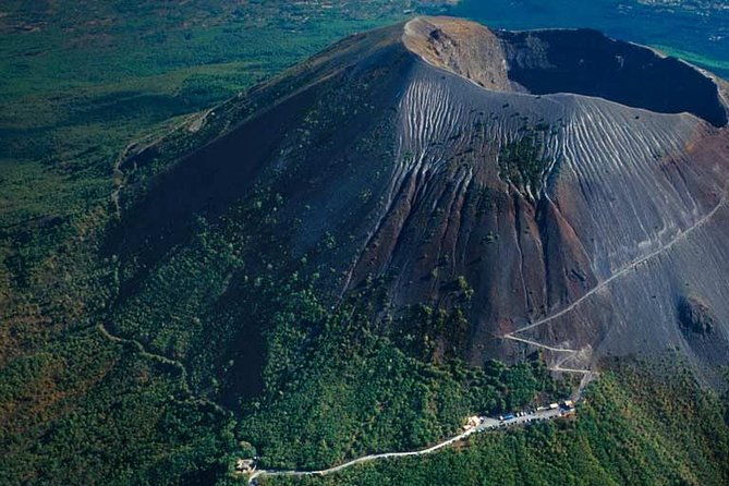 naples-shore-excursion-mt-vesuvius-and-pompeii-day-trip