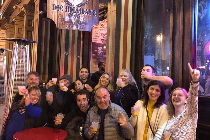 nashville-all-inclusive-nighttime-pub-crawl-with-moonshine-cocktails-and-beer