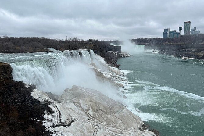 niagara-falls-usa-winter-wonderland-state-park-tour-w-ride