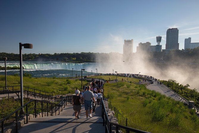 niagara-falls-with-outlet-shopping-2-day-tour-from-nyc