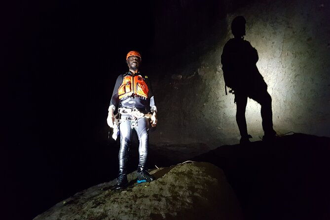 night-canyoning-experience