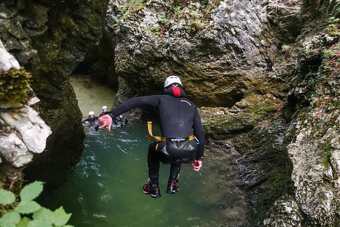 night-canyoning