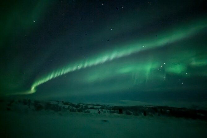 northern-lights-minibus-chase-max-16-person-in-group