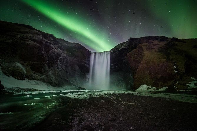 northern-lights-small-group-tour-from-reykjavik-with-free-photos