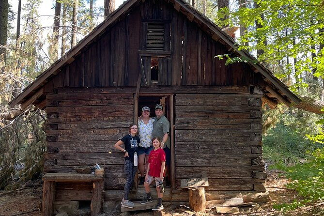 off-road-giant-sequoia-4x4-tour