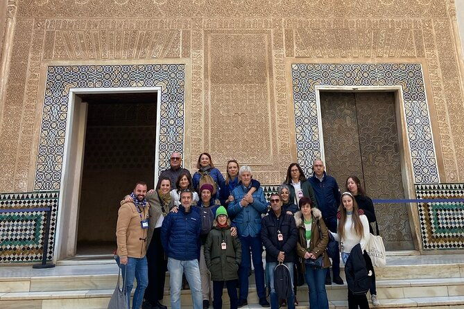 official-guide-to-visit-alhambra-tickets-not-included