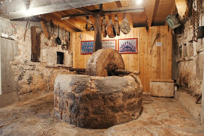 olive-oil-farm-to-fork-experience-short-walking-tour-of-kotor