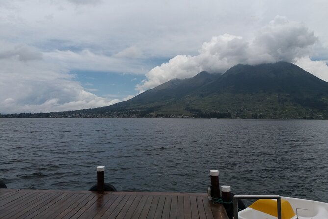 otavalo-market-tour-cayambe-quitsato-peguche-cotacachi