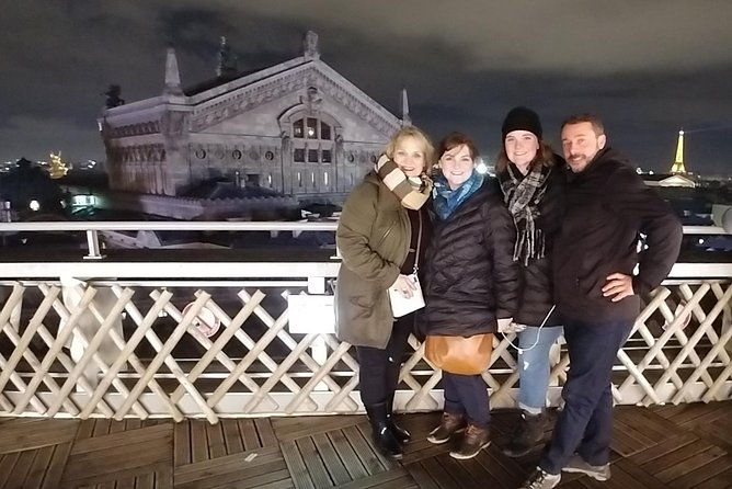 paris-christmas-illuminations-and-local-festivities-private-tour
