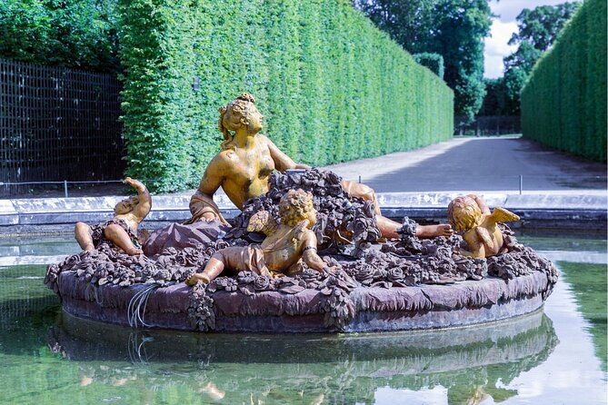 paris-priority-pass-to-versailles-palace-with-gardens-estate