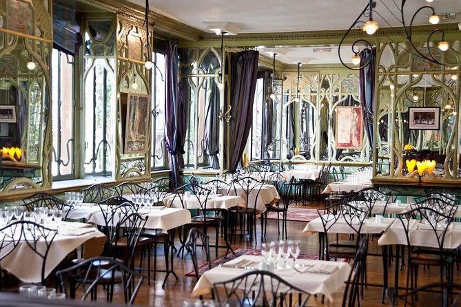 paris-wine-and-cheese-pairing-private-masterclass-in-a-bistrot-2