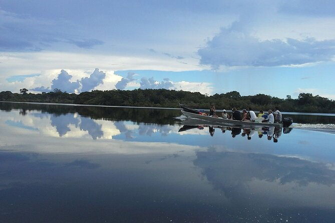 piranha-fishing-experience-in-the-amazon-jungle