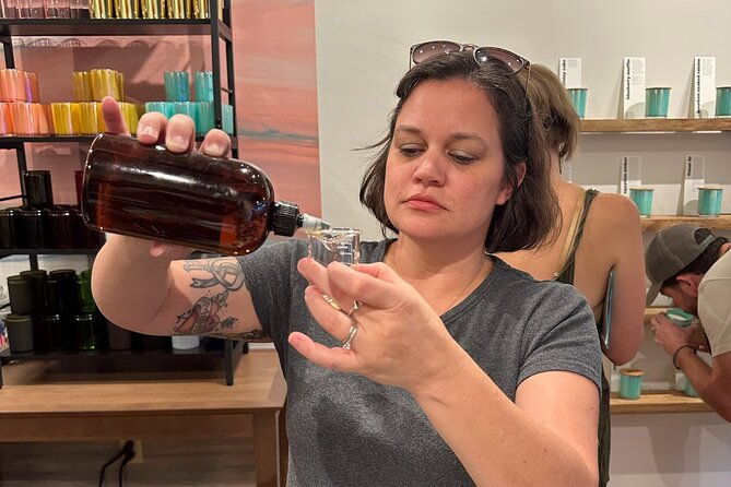 pour-your-own-candle-making-experience-with-blending-education