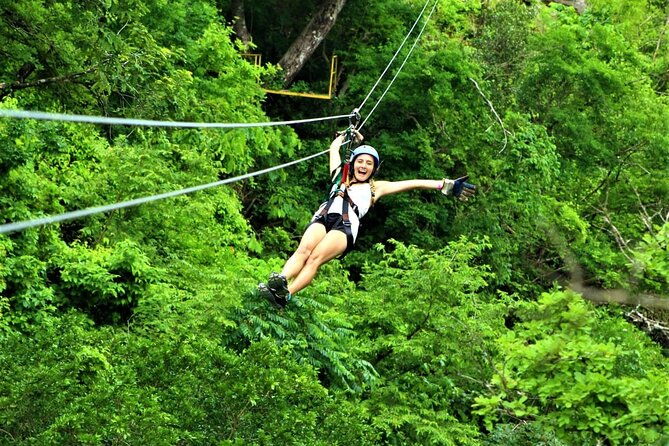 premium-adventure-tour-on-the-slopes-of-the-rincon-de-la-vieja-volcano