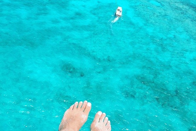 private-1-hour-parasailing-adventure-in-grace-bay