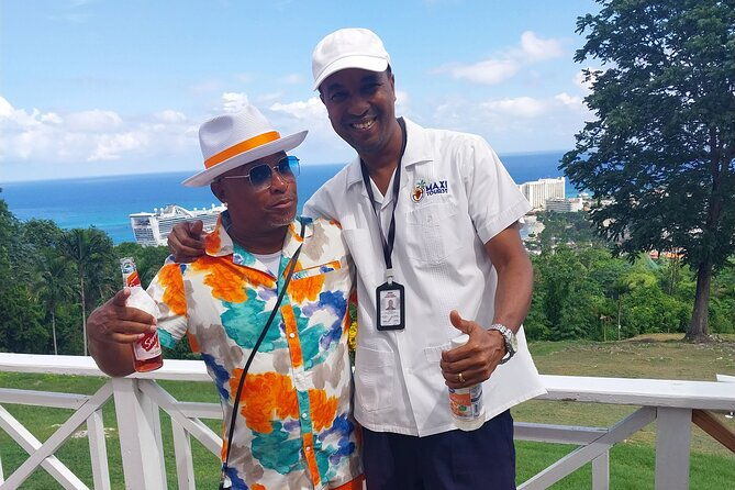 private-airport-transfer-from-montego-bay-to-ocho-rios-2