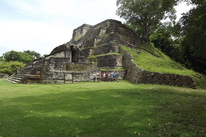 private-altun-ha-maya-archeology-belize-city-shore-excursion