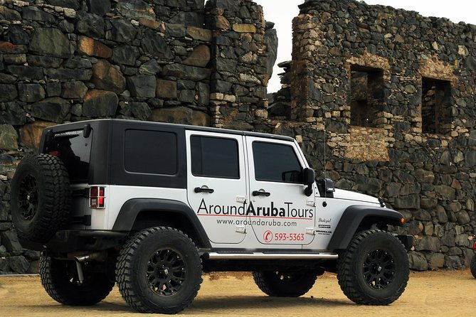 private-aruba-jeep-tour-exciting-attractions-and-panoramic-views