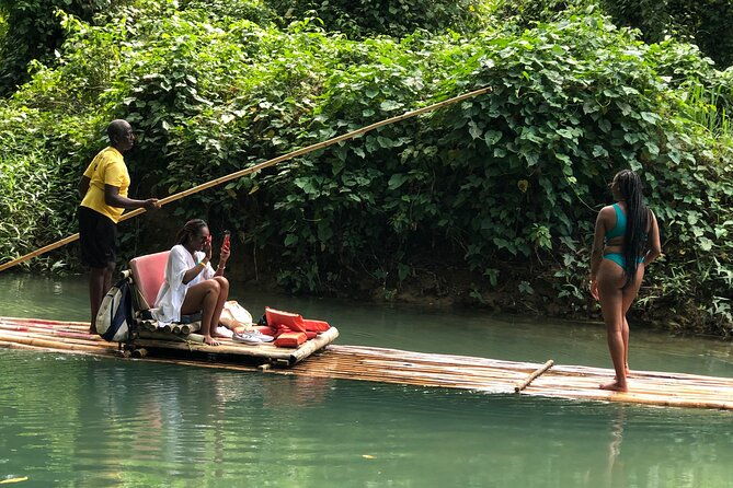 private-bamboo-rafting-with-limestone-massage-in-mobay