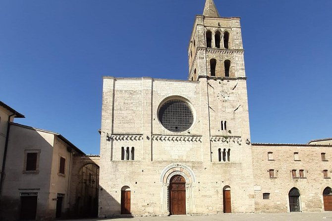 private-bevagna-walking-tour-with-official-guide