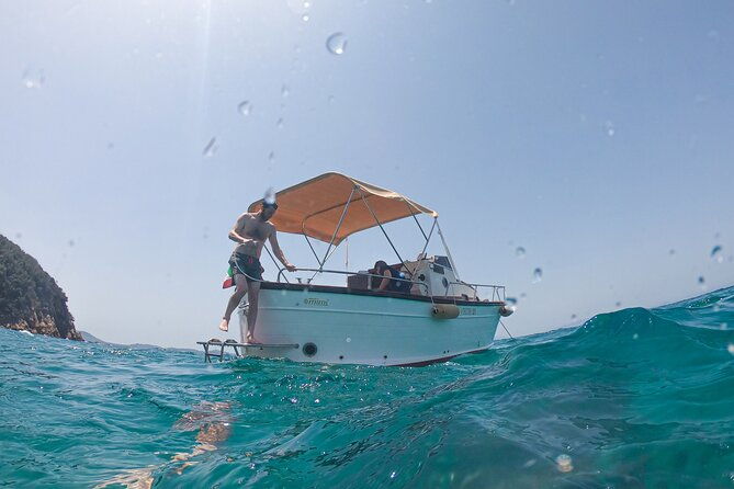 private-boat-tour-to-cala-violina-and-the-tuscan-coast-2