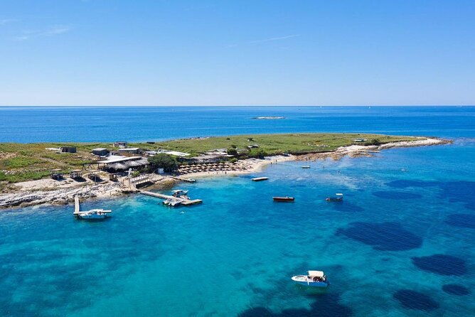 private-boat-tour-to-kamenjak-and-levan-island-with-lunch