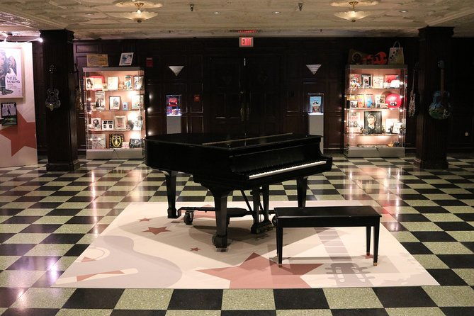 private-boch-center-wang-theatre-folk-americana-roots-hall-of-fame-tour
