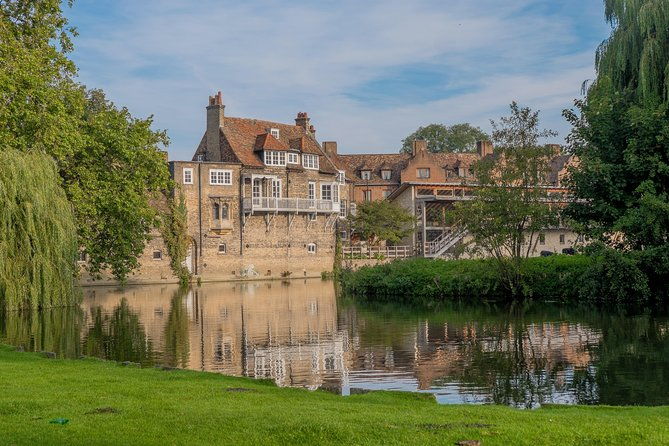 private-cambridge-university-punting-tour