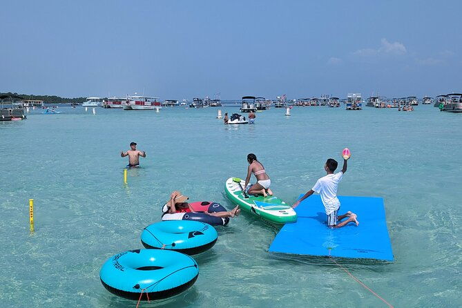 private-captained-pontoon-to-crab-island-in-destin-3-6-hrs
