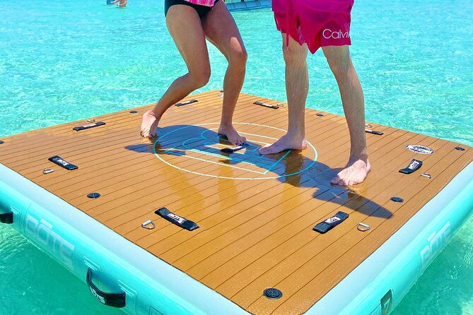 private-chartered-pontoon-boat-up-to-16-guests-with-restroom-2